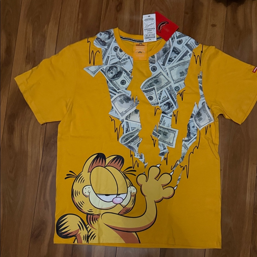 Sprayground NWT Men Medium GARFIELD CAT STRATCH GRAPHIC T-SHIRT tee